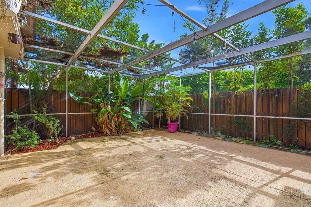 11635 Ficus Street - Photo 25