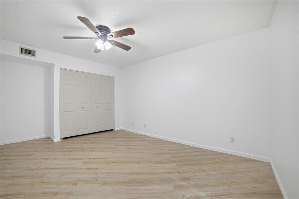 11635 Ficus Street - Photo 18