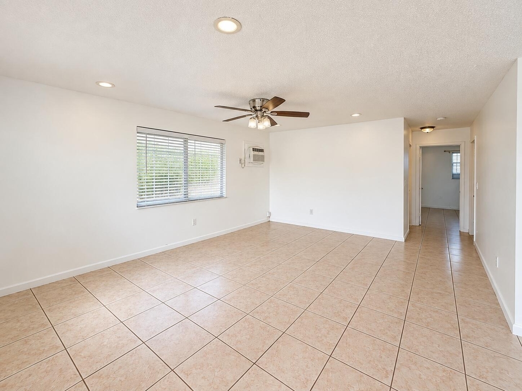 1353 Kirk Road - Photo 3