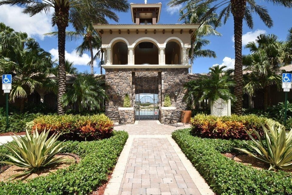 8800 Cobblestone Point Circle - Photo 42