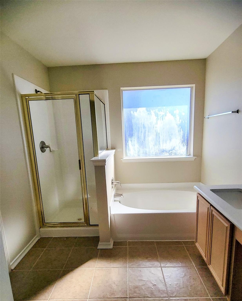 5598 Carrington Drive - Photo 10