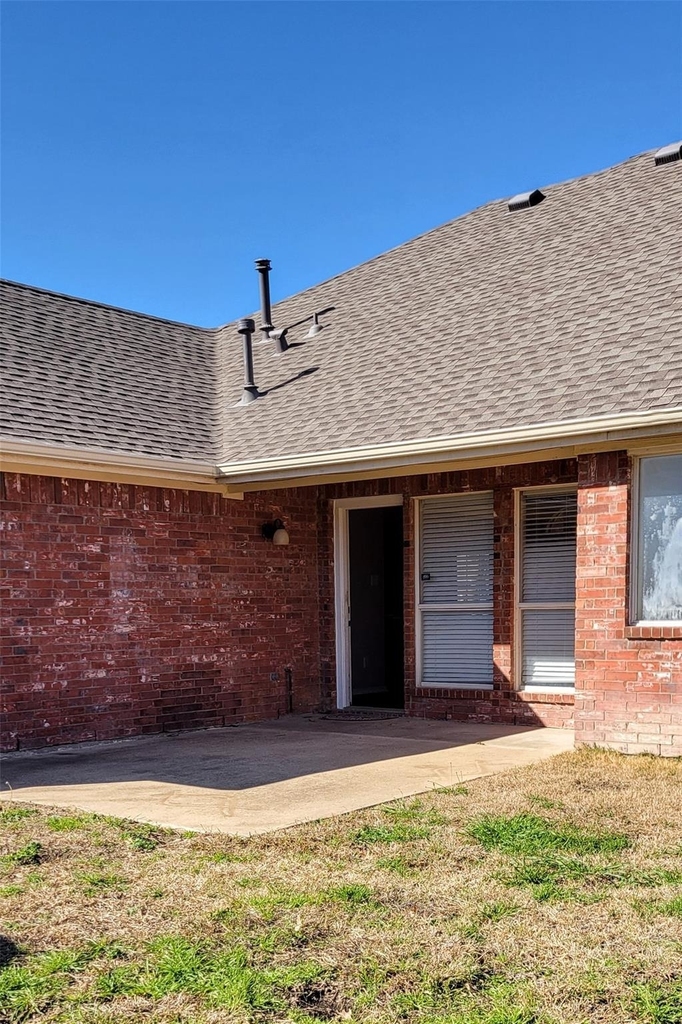 5598 Carrington Drive - Photo 16
