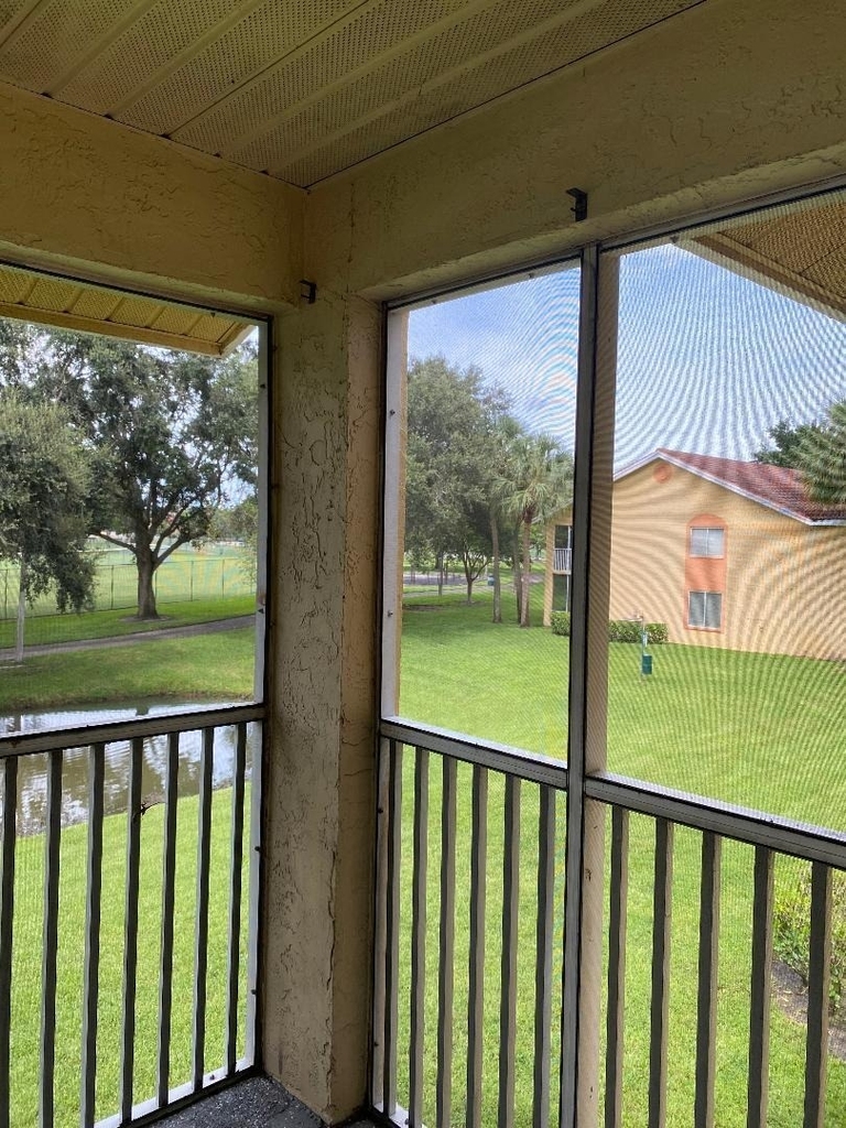 1095 Coral Club Drive - Photo 30