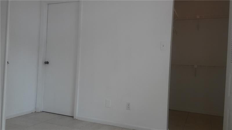 1095 Coral Club Drive - Photo 24