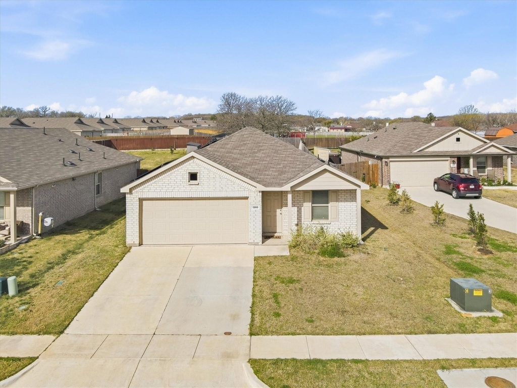 1393 Beach Drive - Photo 36