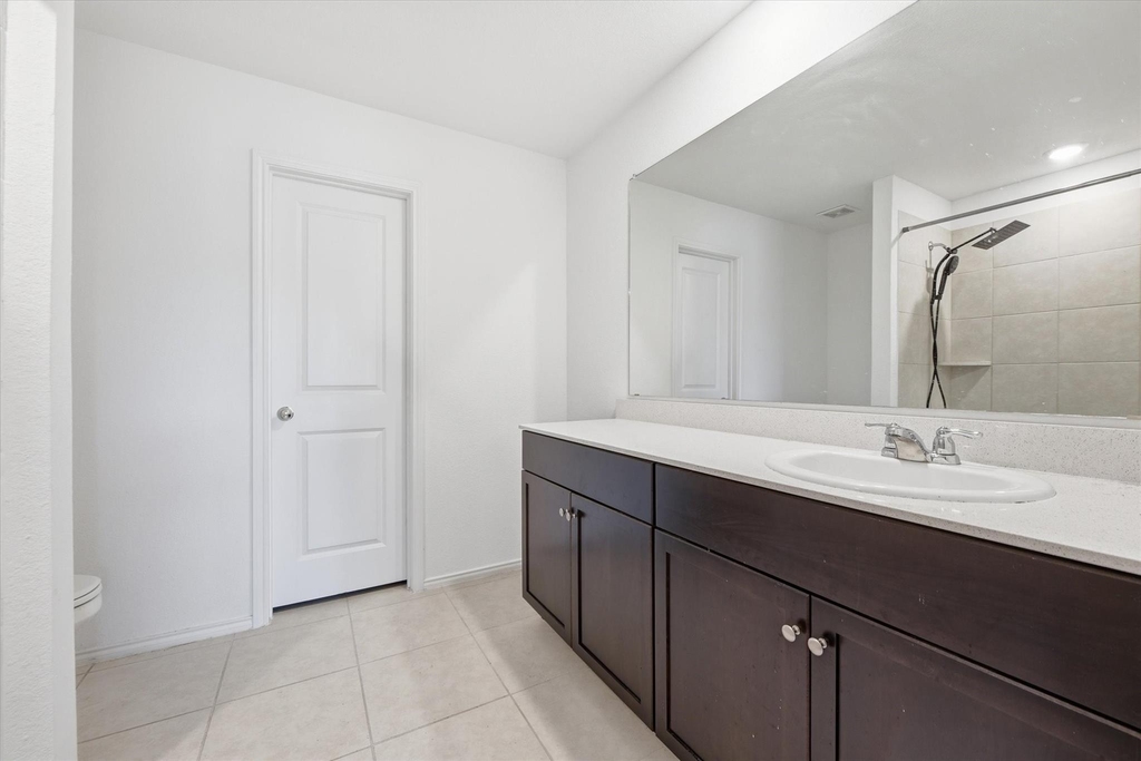 1393 Beach Drive - Photo 20