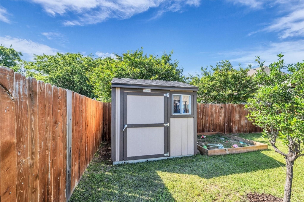 10804 Aurora Drive - Photo 27