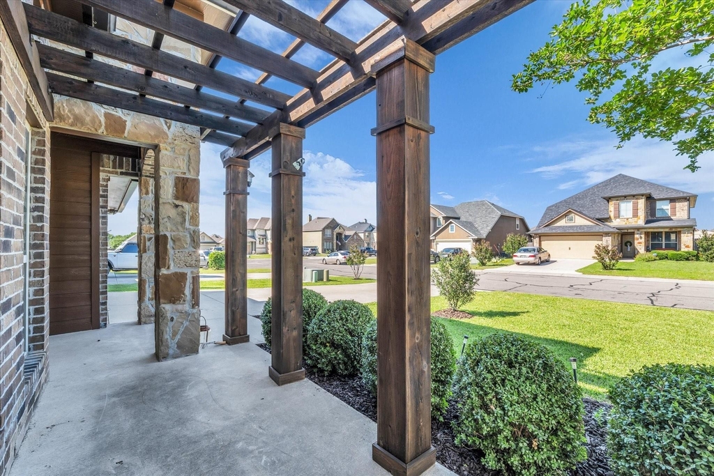 10804 Aurora Drive - Photo 3