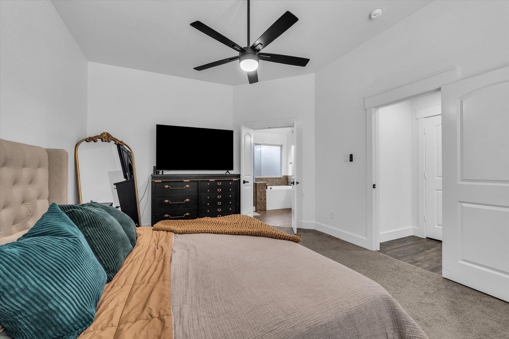10804 Aurora Drive - Photo 13