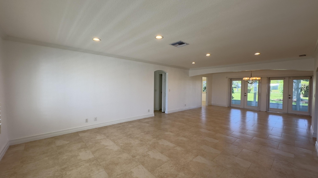 1108 W Ocean Avenue - Photo 16