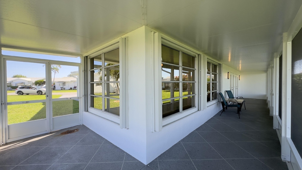 1108 W Ocean Avenue - Photo 9