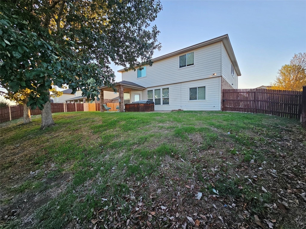 2306 Scott Drive - Photo 3
