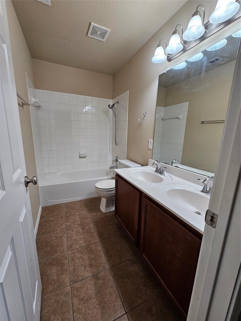 2306 Scott Drive - Photo 8