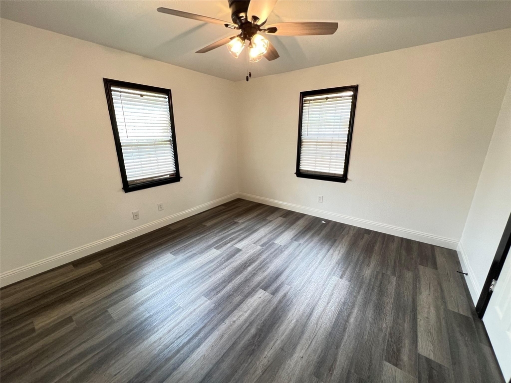 3728 Peach Street - Photo 3