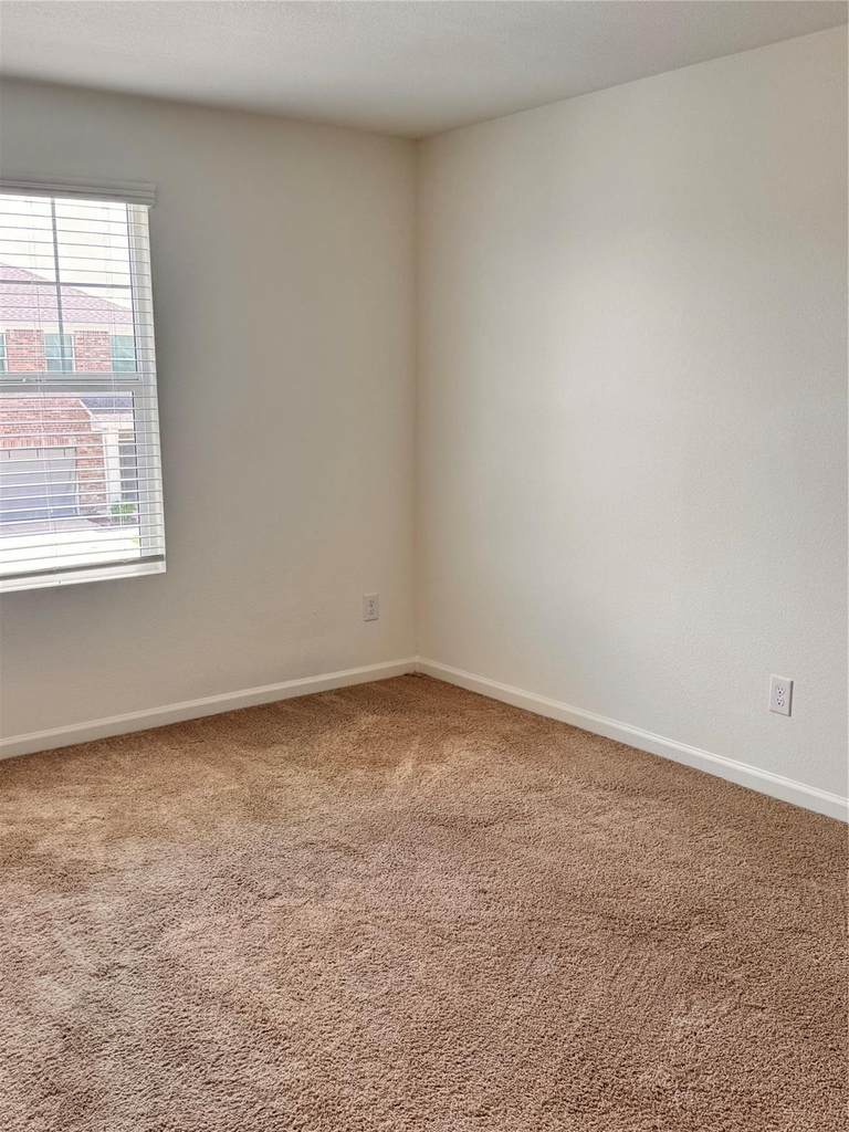 1906 Chapel Hill Road - Photo 12