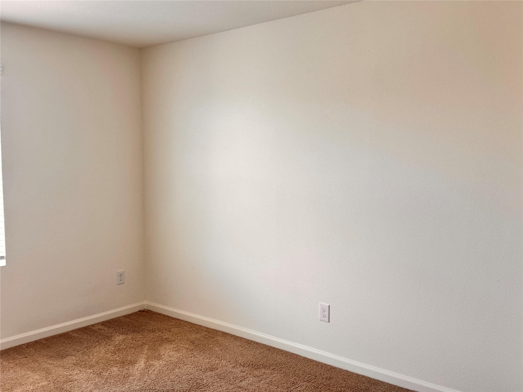 1906 Chapel Hill Road - Photo 11