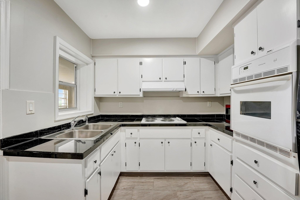 3761 Nw 78th Lane S - Photo 4