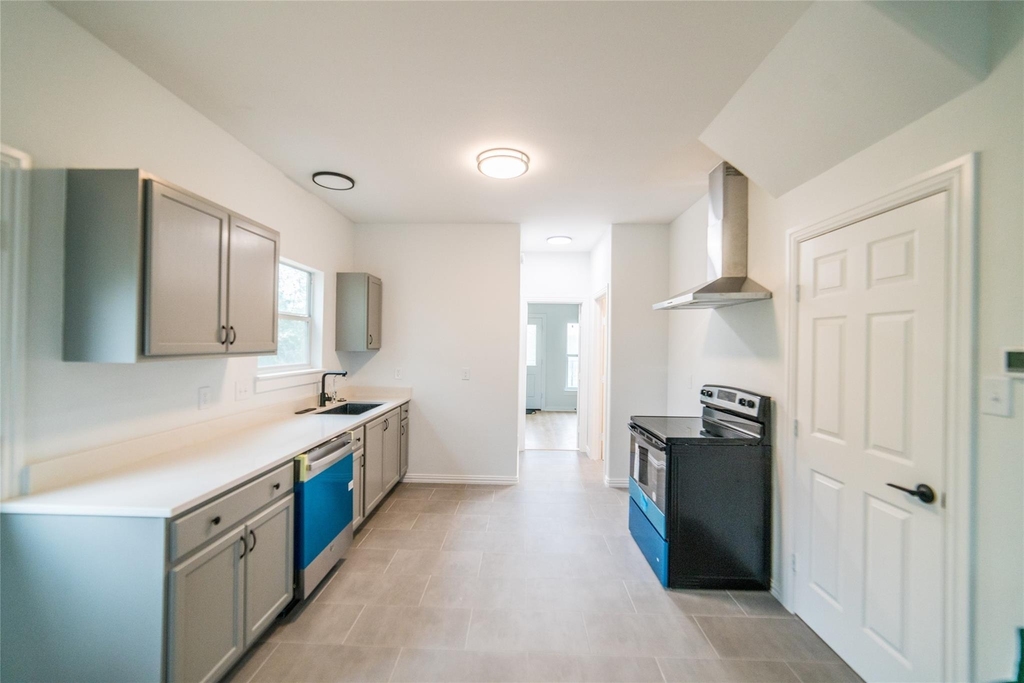 956 Lloyds Road - Photo 3