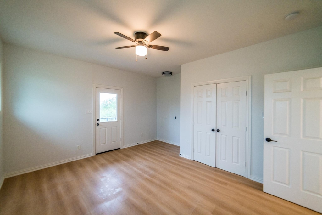 956 Lloyds Road - Photo 9