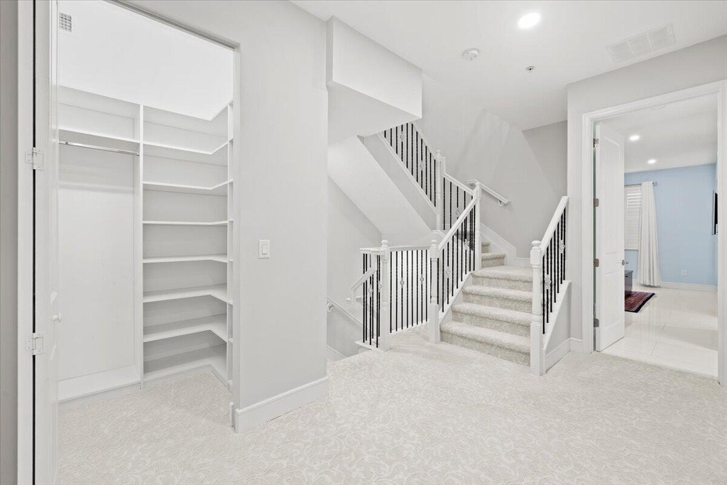 4980 Nw 15th Avenue - Photo 9
