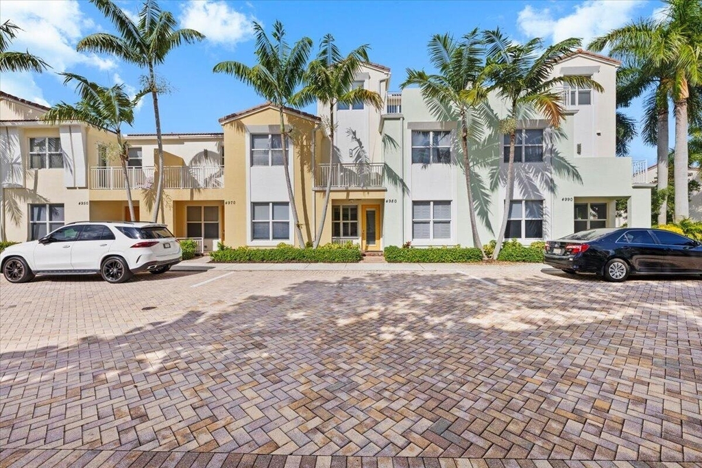 4980 Nw 15th Avenue - Photo 47