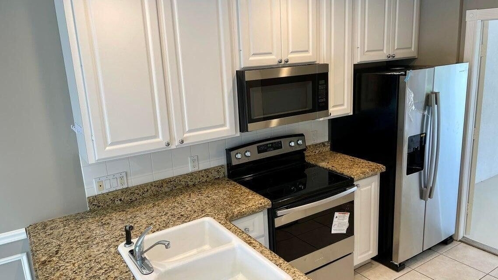 2039 Tarpon Lake Way - Photo 2