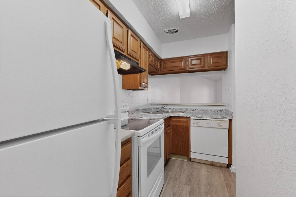 8545 Midpark Drive - Photo 5