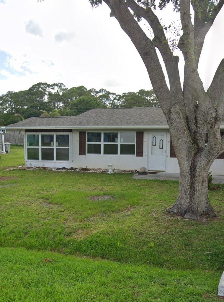 1855 78th Court - Photo 0