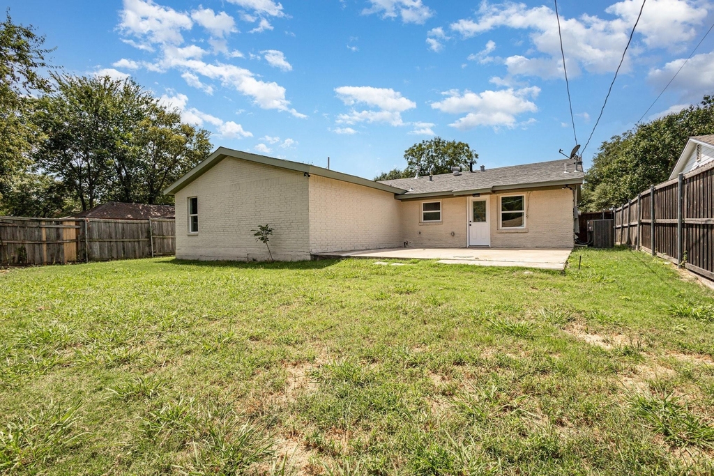 13520 Glenside Drive - Photo 15