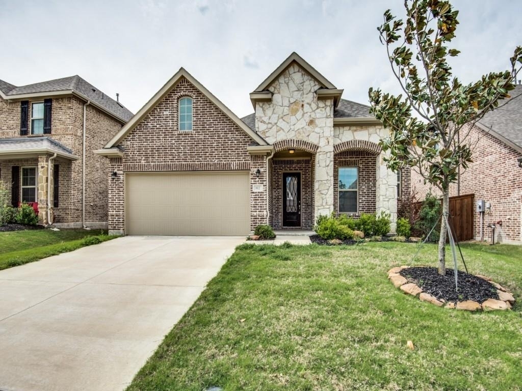 812 Llano Falls Drive - Photo 2