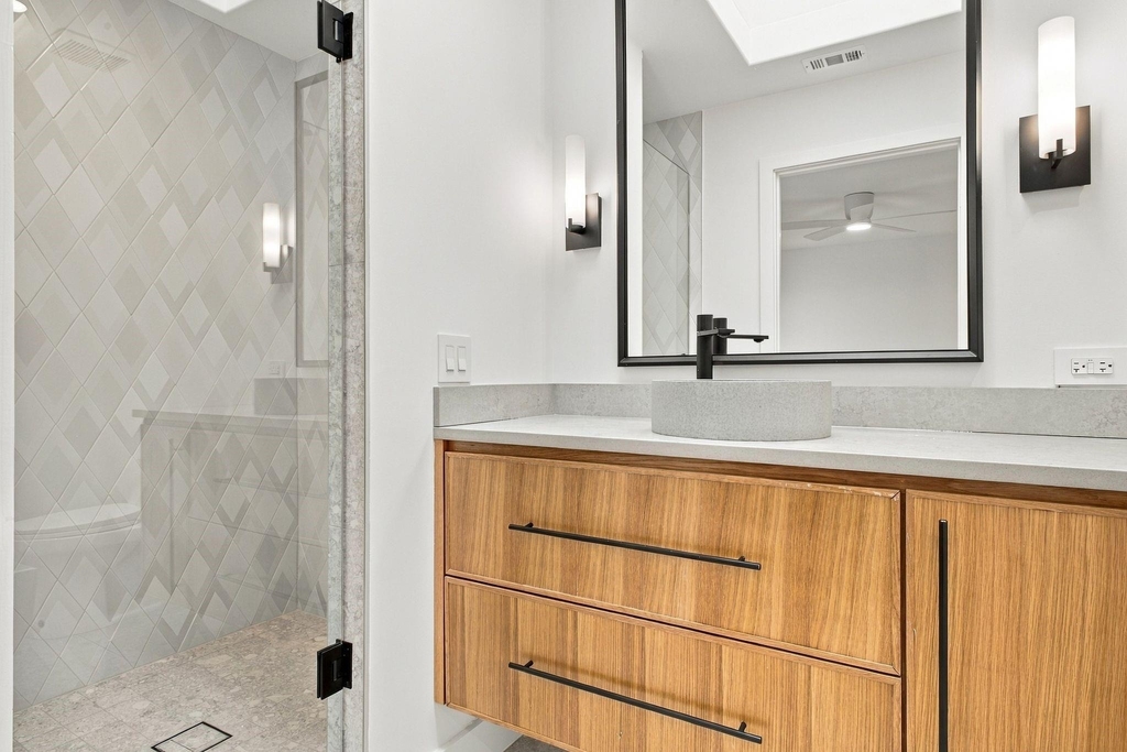 6915 Stefani Drive - Photo 29