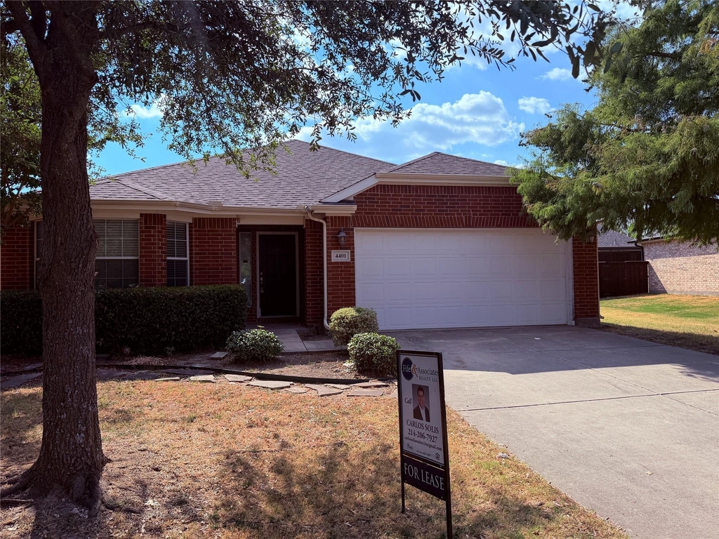 4401 Willow Wood Road - Photo 0