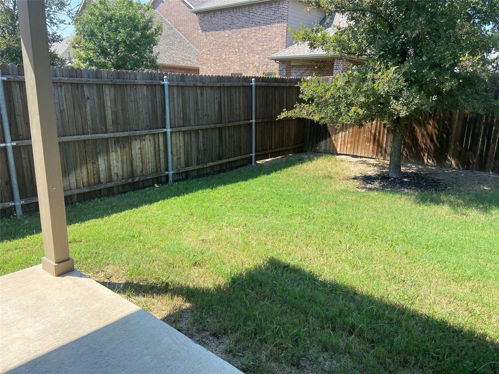 801 Dickens Drive - Photo 29