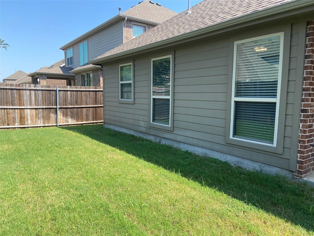801 Dickens Drive - Photo 27