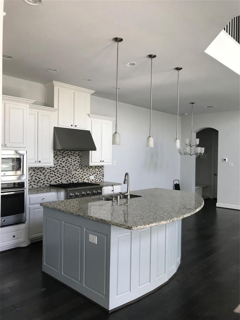 6321 Smithwick Drive - Photo 4