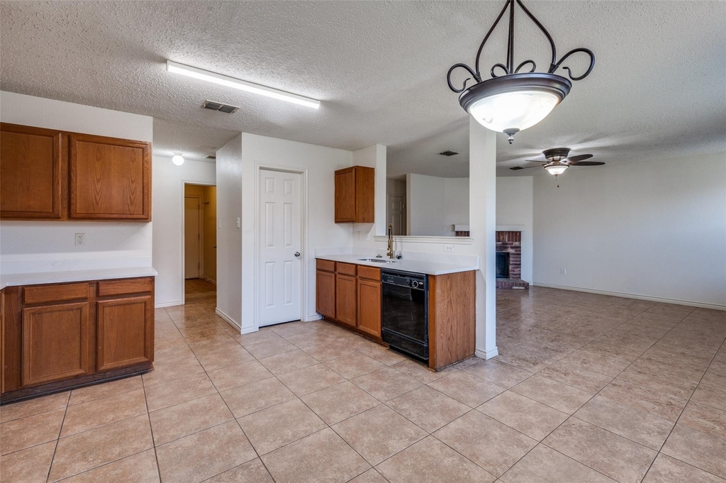 8402 Olivia Meadow Drive - Photo 6