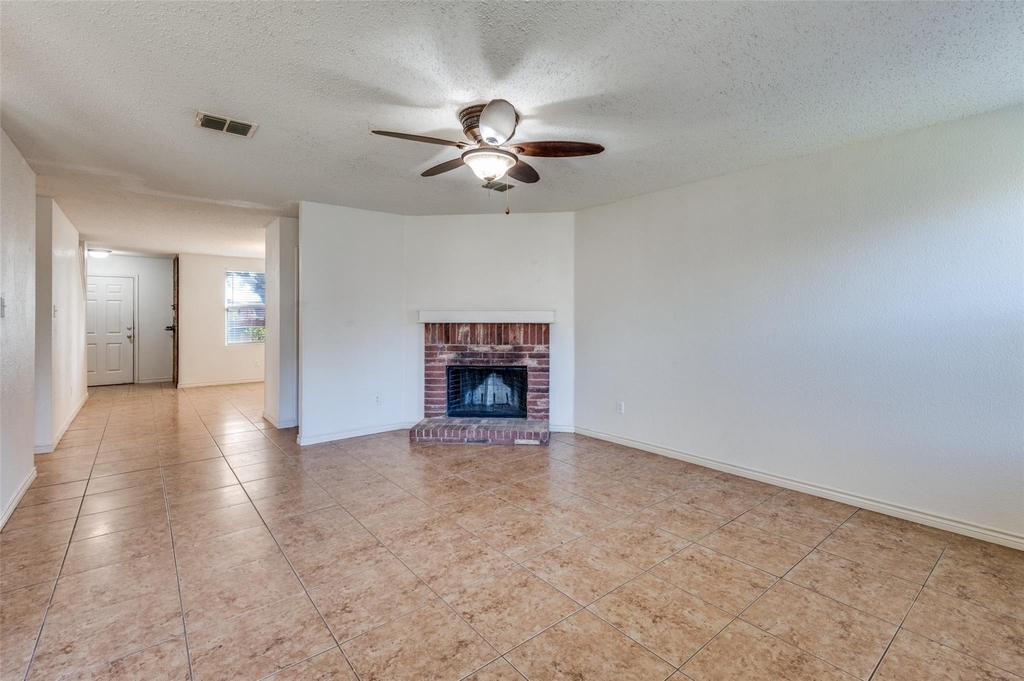 8402 Olivia Meadow Drive - Photo 2
