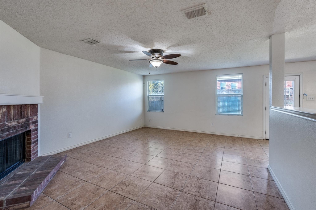 8402 Olivia Meadow Drive - Photo 3