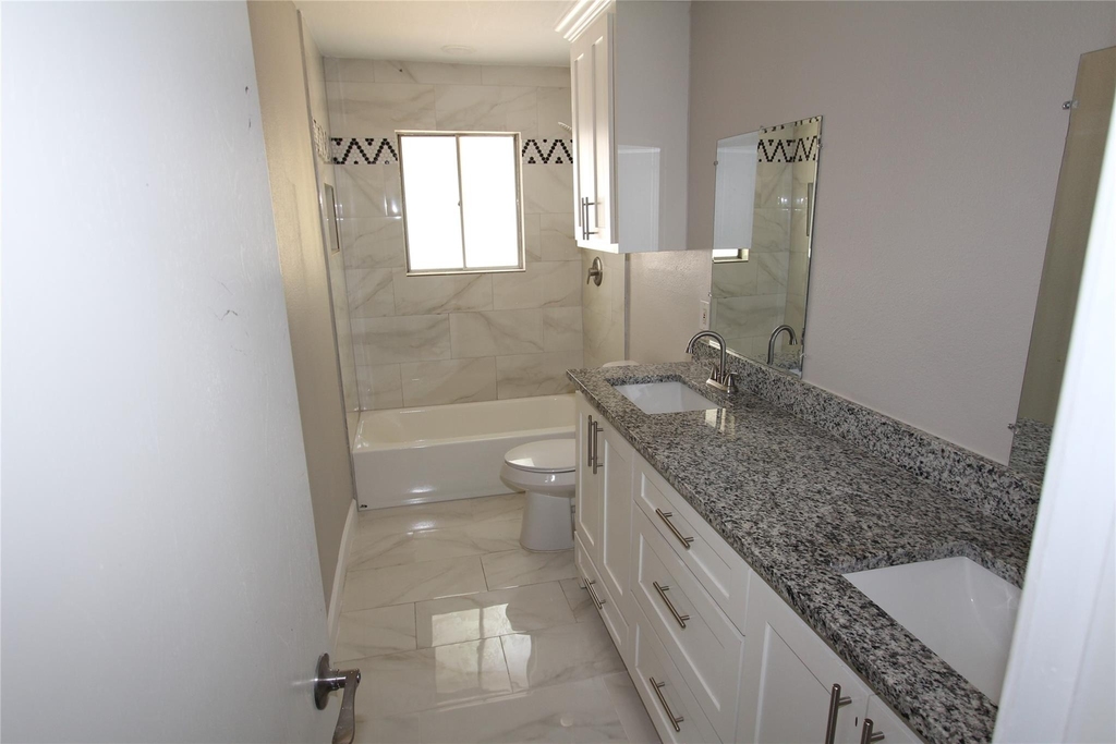 1103 Bryant Street - Photo 18