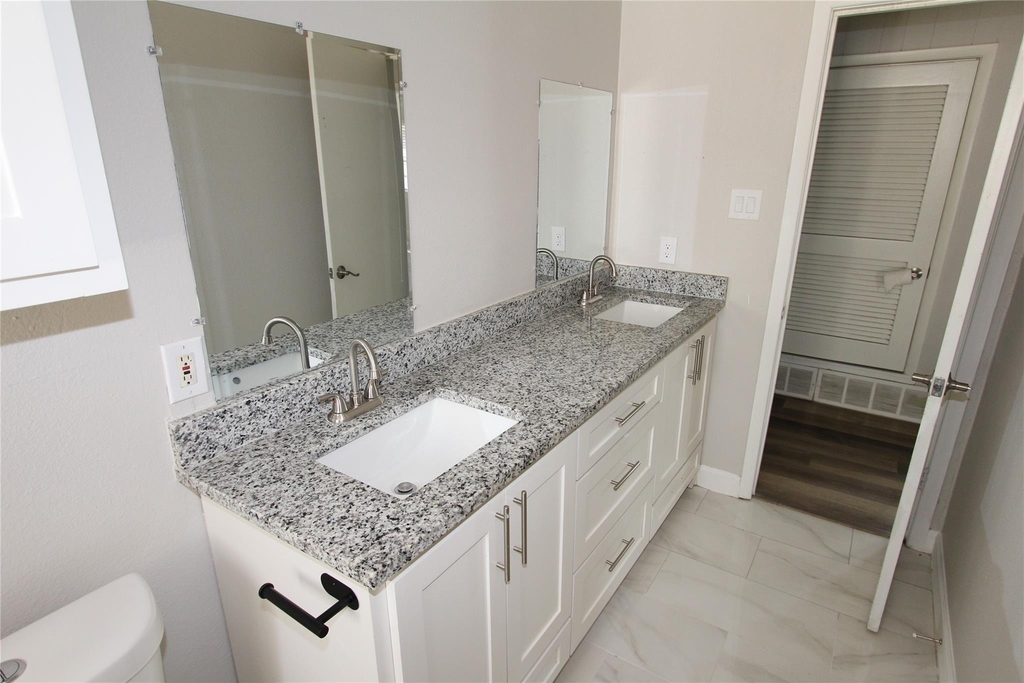 1103 Bryant Street - Photo 19