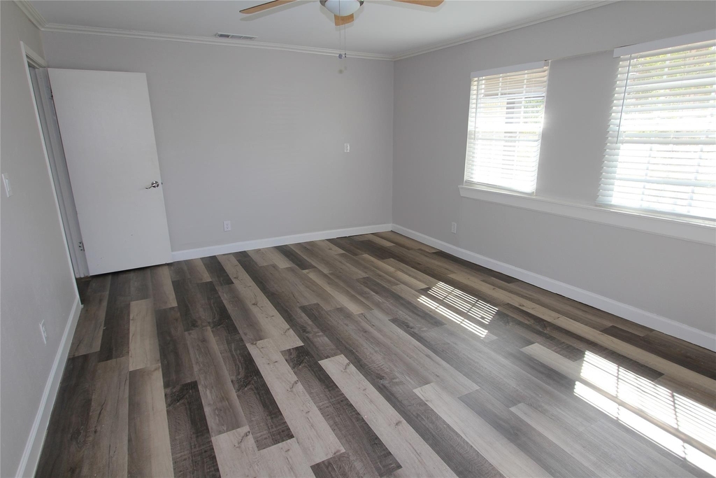 1103 Bryant Street - Photo 17