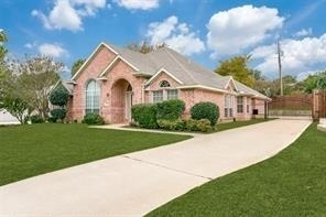 2921 Silvercrest Lane - Photo 1
