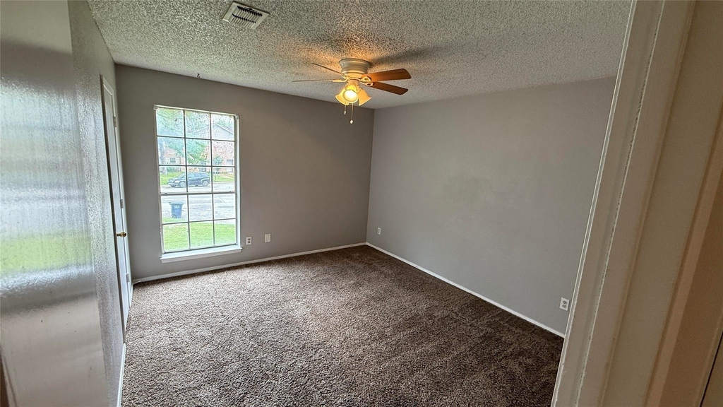7808 Ashe Court - Photo 7