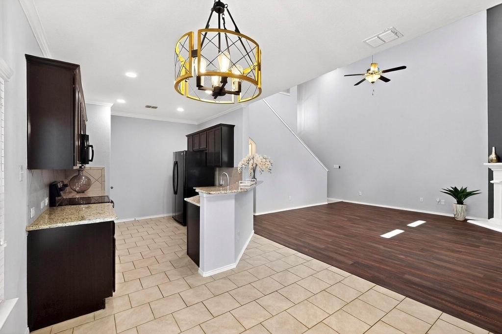 621 Big Horn Road - Photo 9