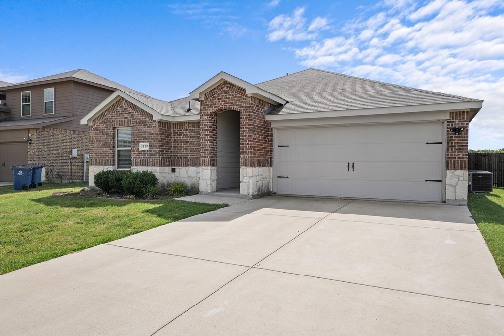 1322 Community Way - Photo 2