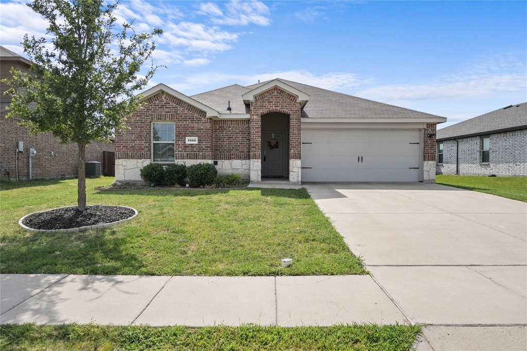 1322 Community Way - Photo 1