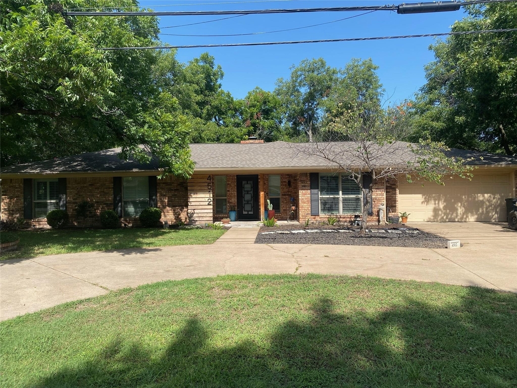4512 Cimmaron Trail - Photo 0