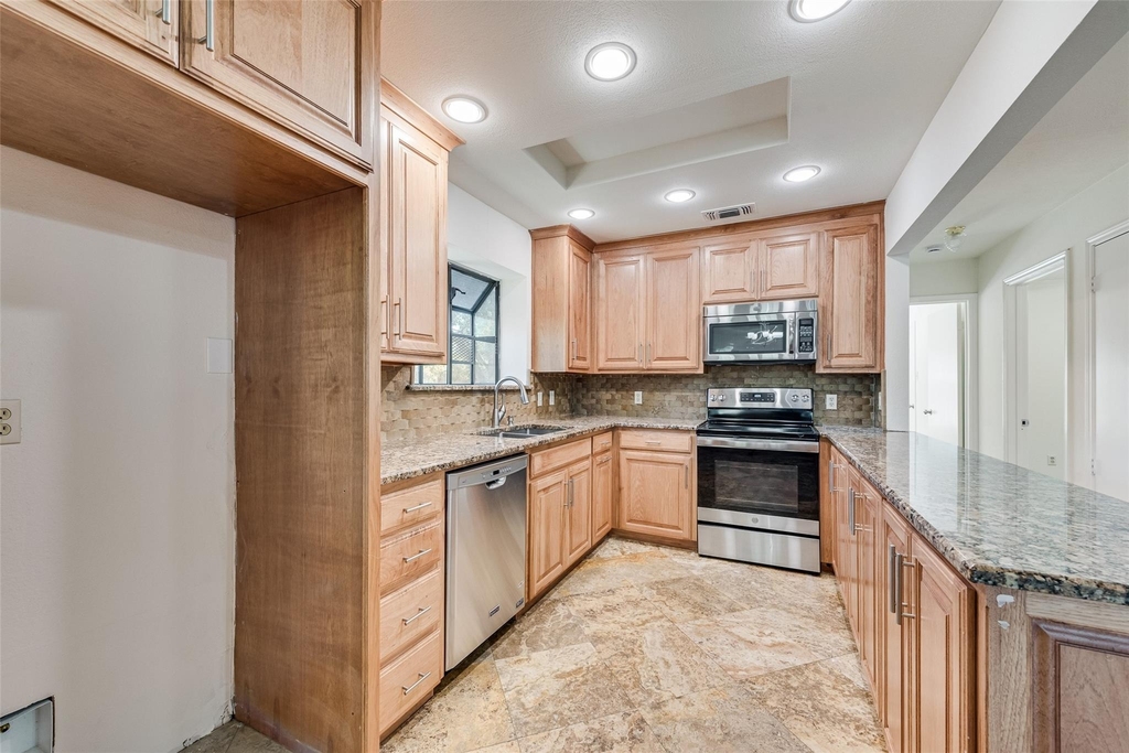 9 Atlanta Court - Photo 10