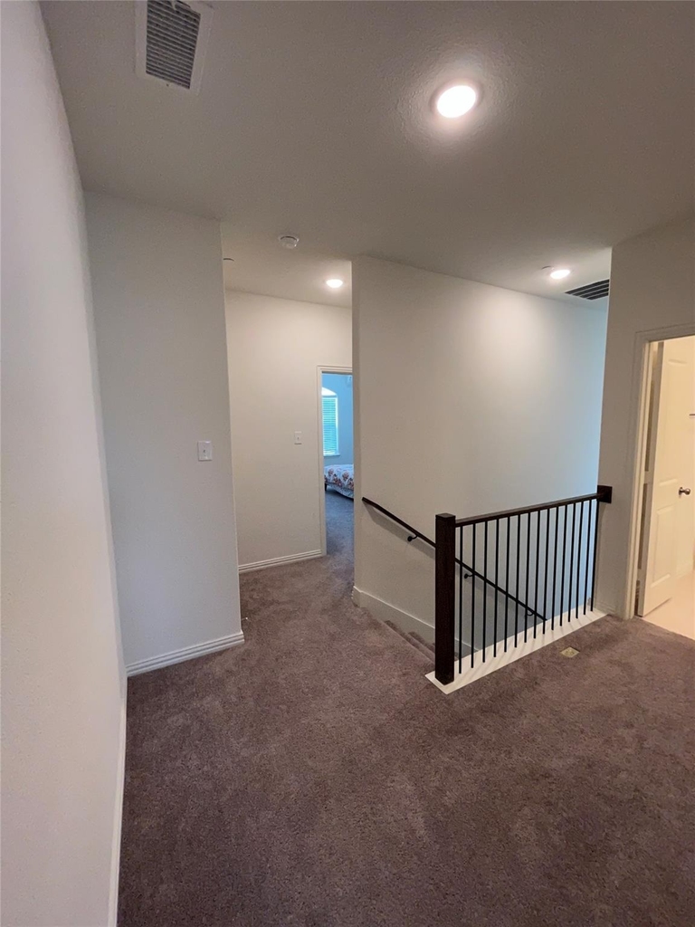 980 Emil Place - Photo 7