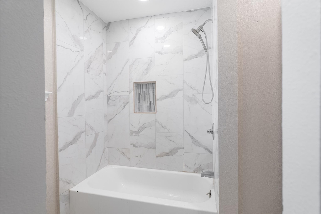 11005 Ferguson Road - Photo 13